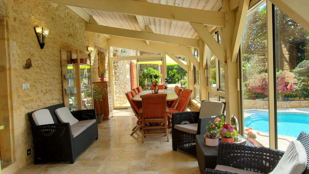 Domaine De La Dame Blanche Hotel Siorac-en-Perigord Exterior photo