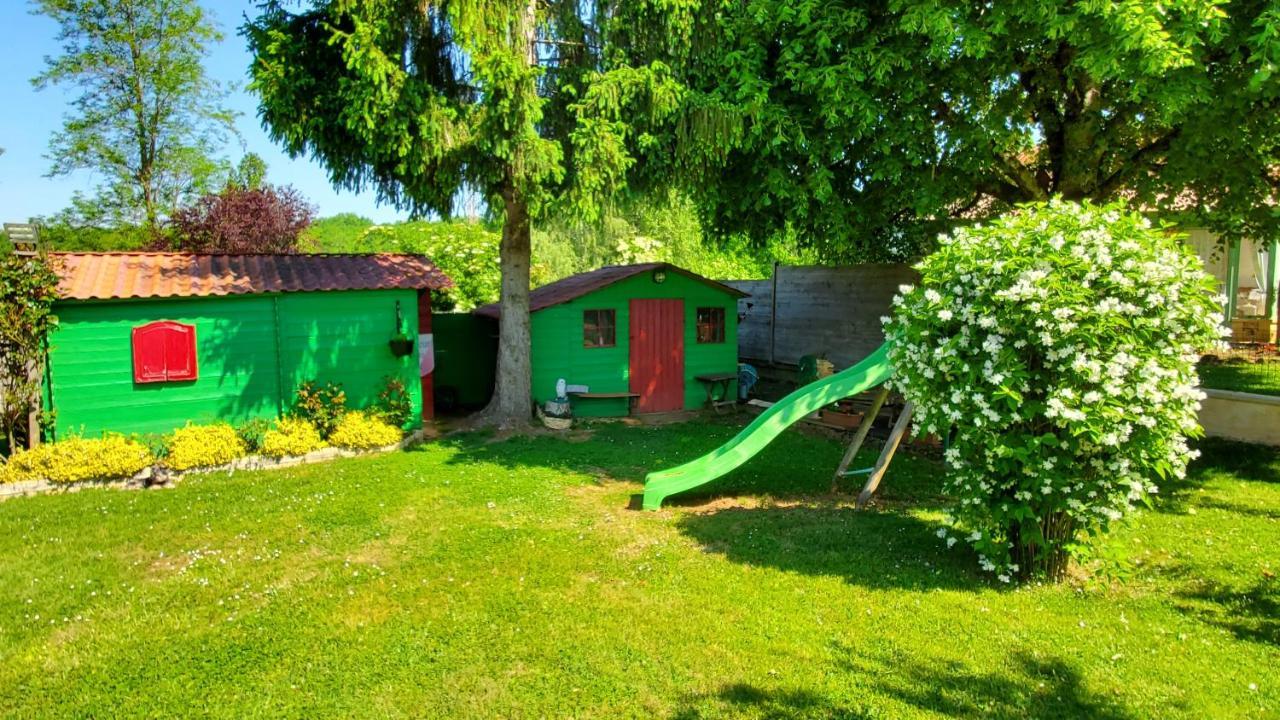 Domaine De La Dame Blanche Hotel Siorac-en-Perigord Exterior photo